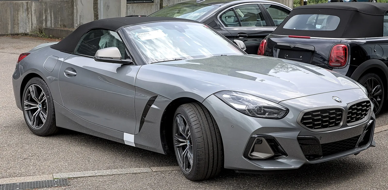 BMW Z4 G29 facelift front three-quarter view