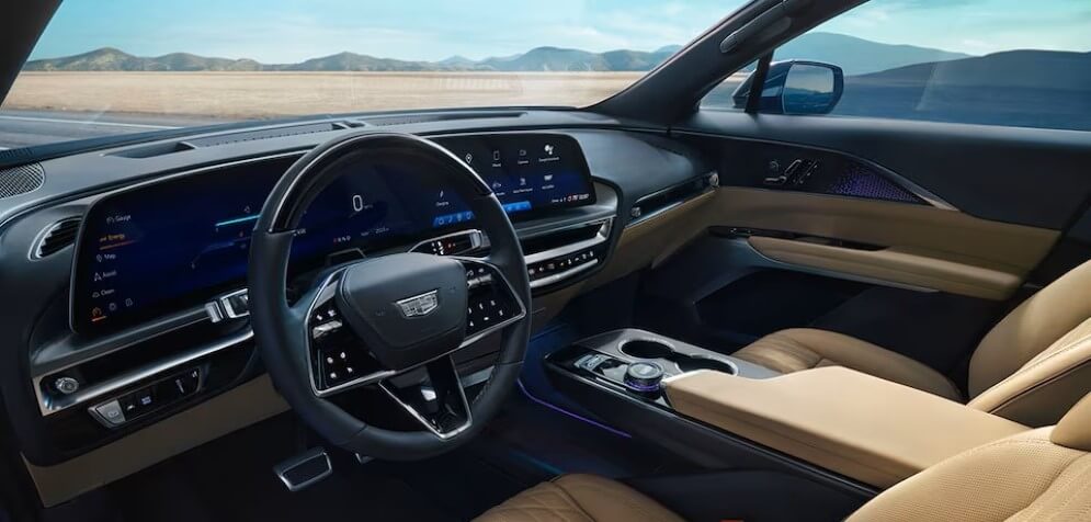 2025-cadillac-lyriq-interior-dashboard—feature-image-12b9d3f171fd-995×476