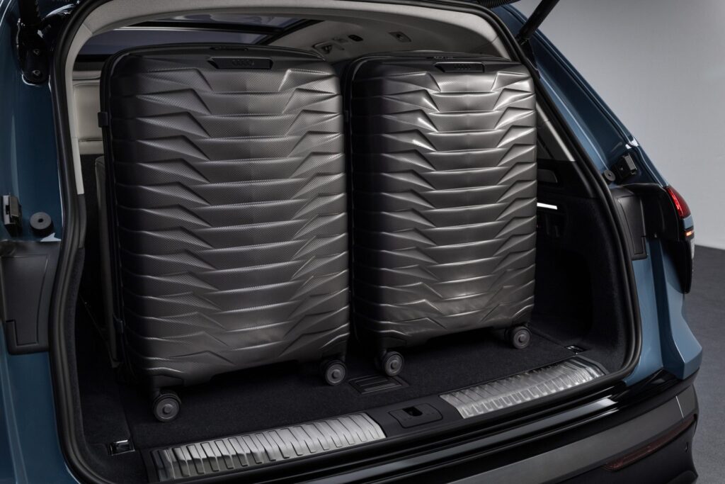 2027 Audi Q7 cargo area with luggage