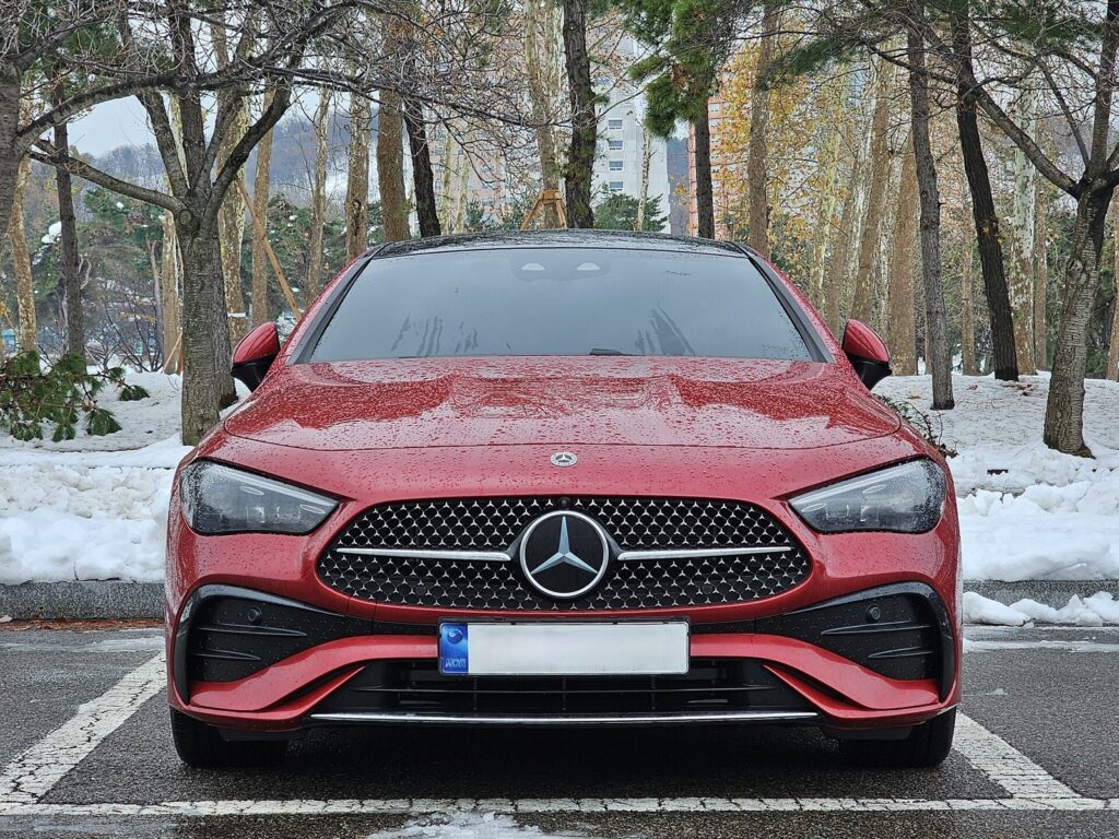 Mercedes-Benz CLE 200 Coupe front view