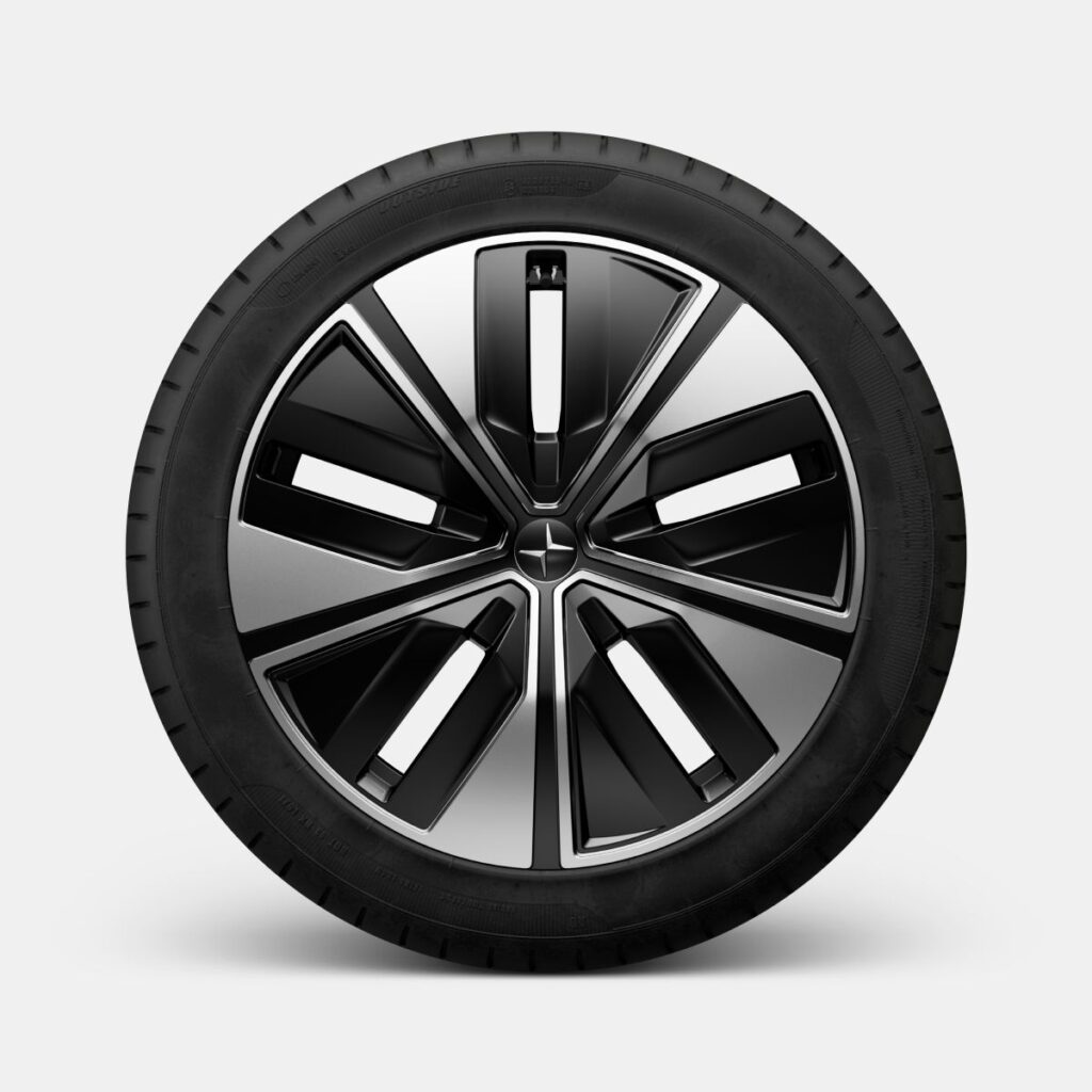 Polestar 4 wheel detail