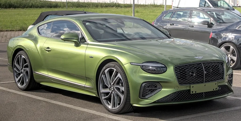 Fourth-generation Bentley Continental GT front and side profile