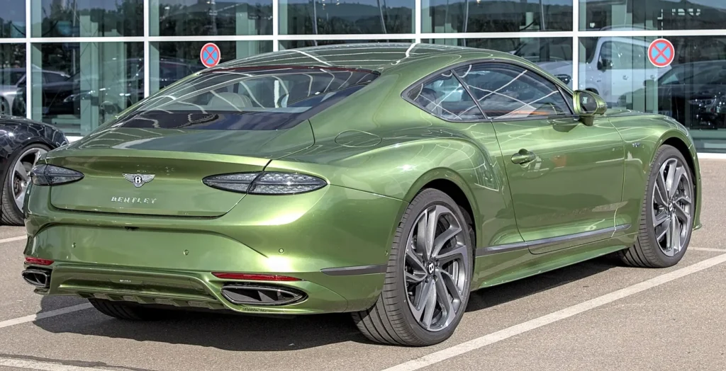 Fourth-generation Bentley Continental GT rear three-quarter view