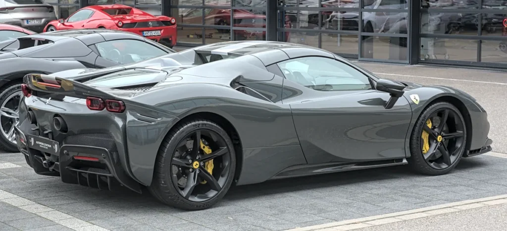 Ferrari SF90 Spider side profile