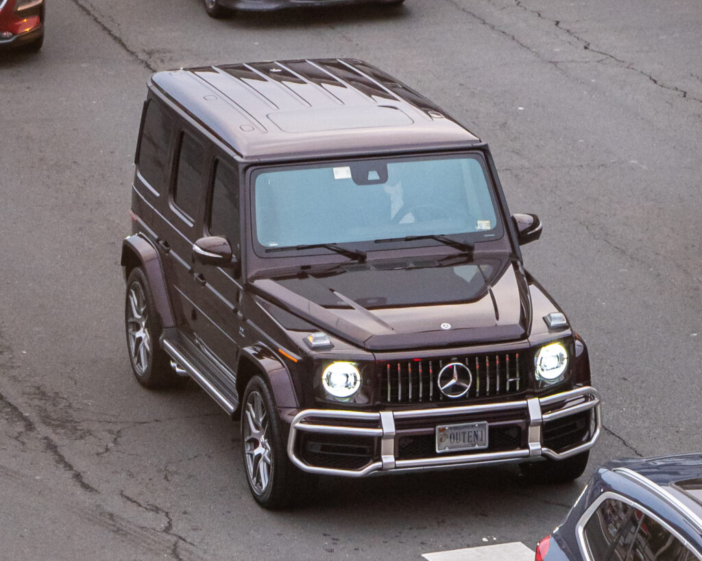 Mercedes-AMG G63 side profile