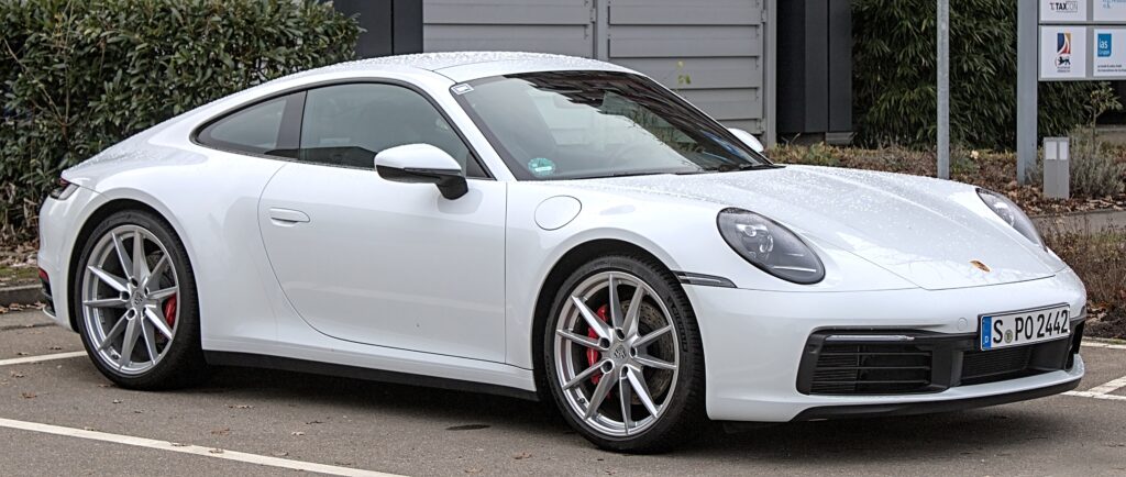 Porsche 911 Carrera S side profile