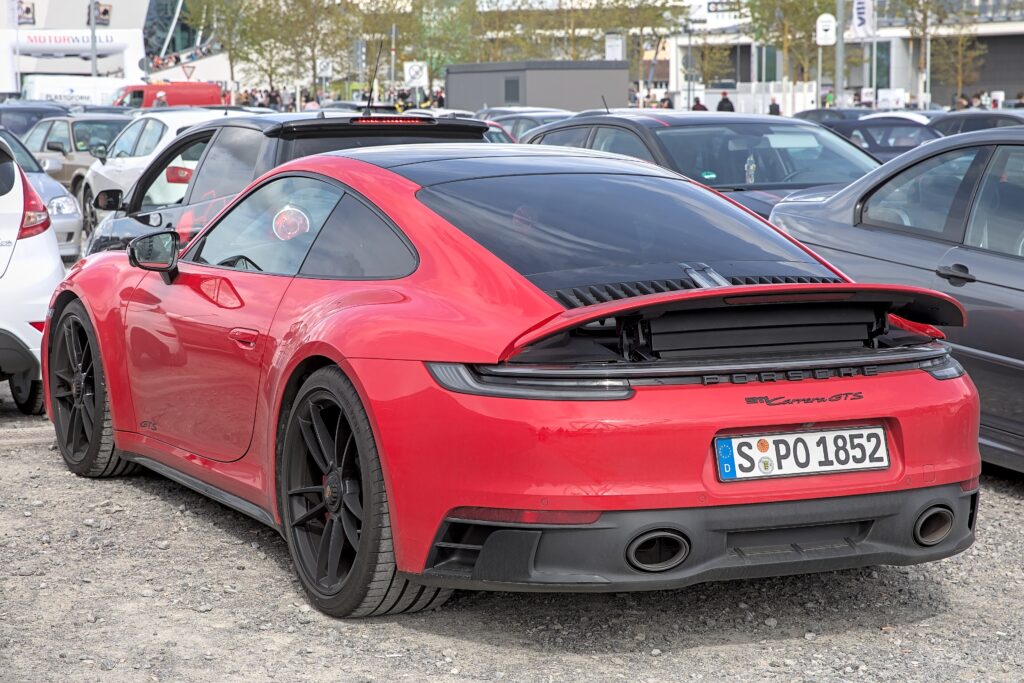Porsche 911 Carrera 4 GTS front view