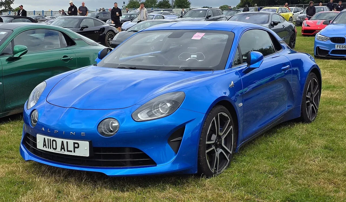 Blue Alpine A110 Premiere Edition coupe