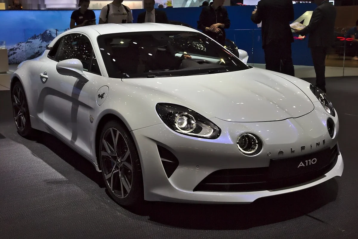 Alpine A110 Pure at the 2018 Geneva show