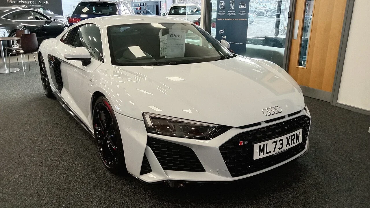 Audi R8 V10 performance RWD front three-quarter view