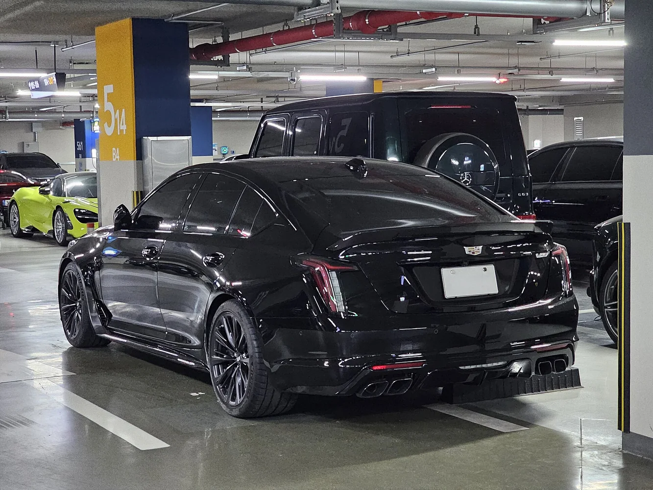 2026 Cadillac CT5-V Blackwing Cadillac CT5-V Blackwing 6DC79 Black Raven (23)