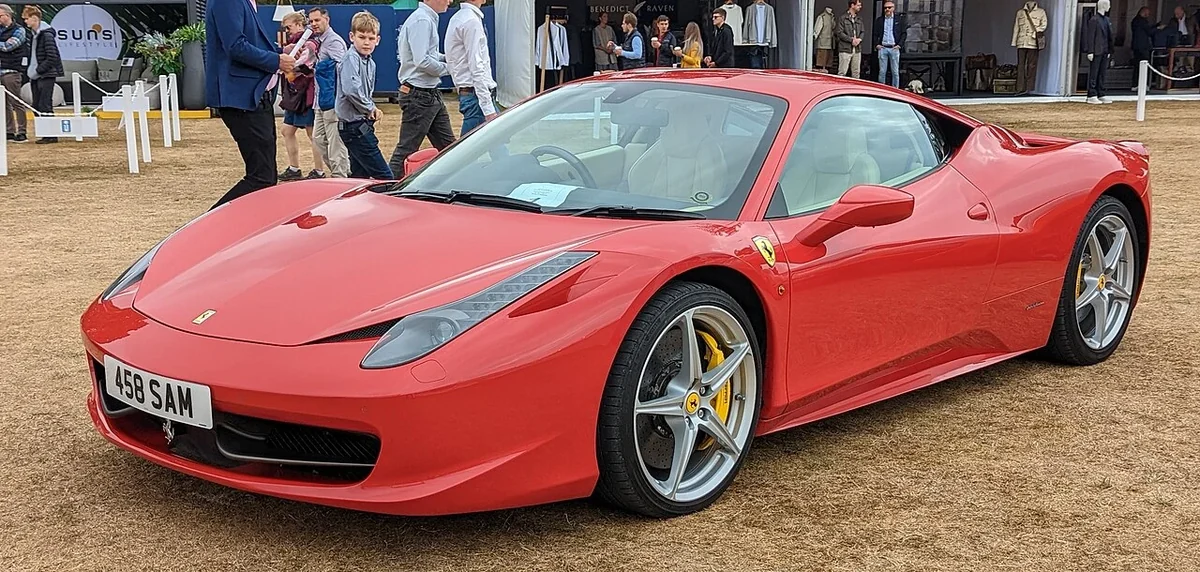 Ferrari 458 Italia front three-quarter view in red