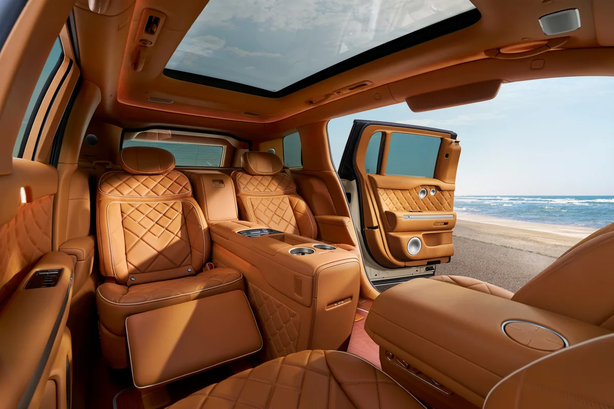 Genesis GV90 Neolun executive rear cabin with reclining seats