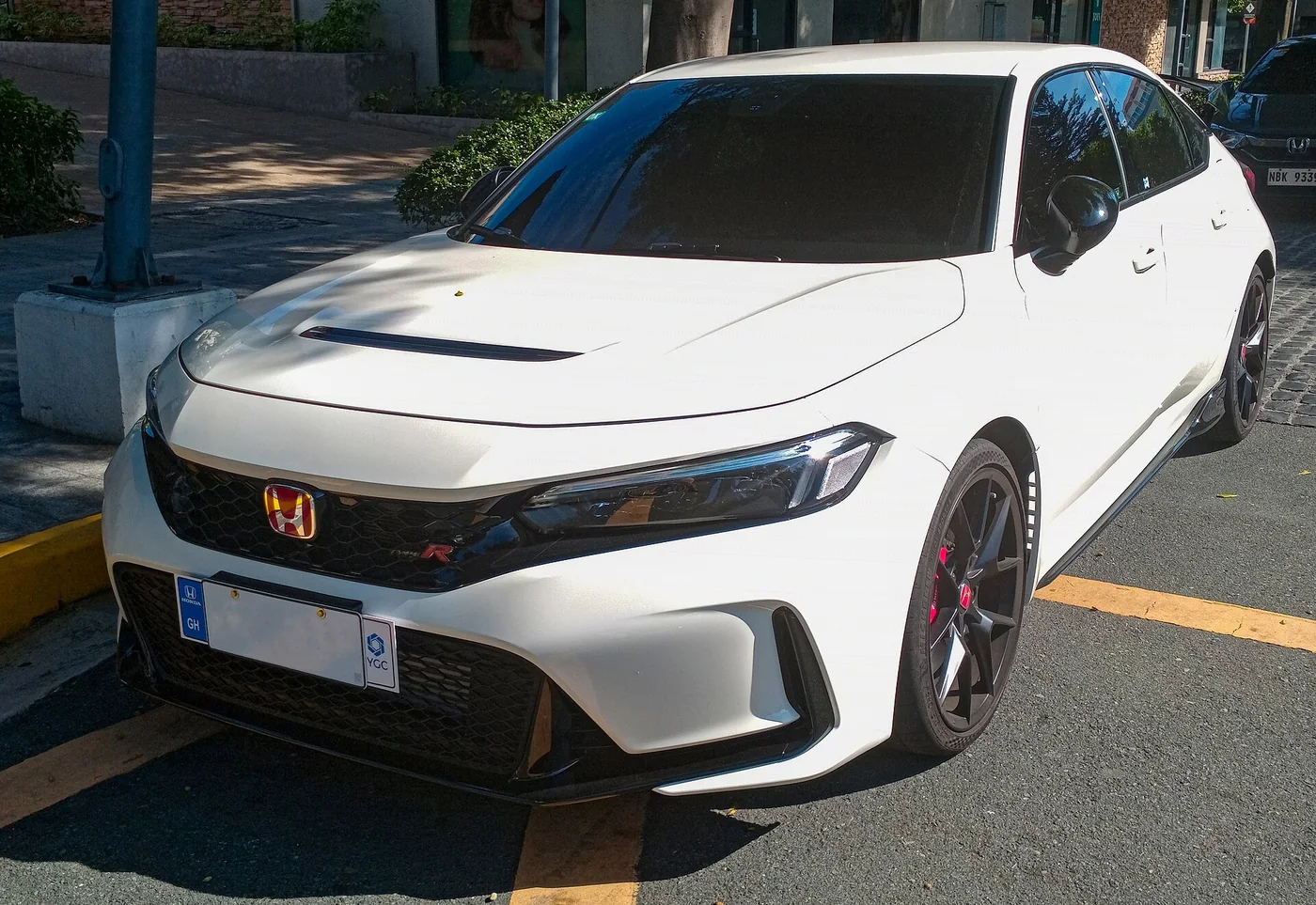 Honda Civic Type R Review exterior view