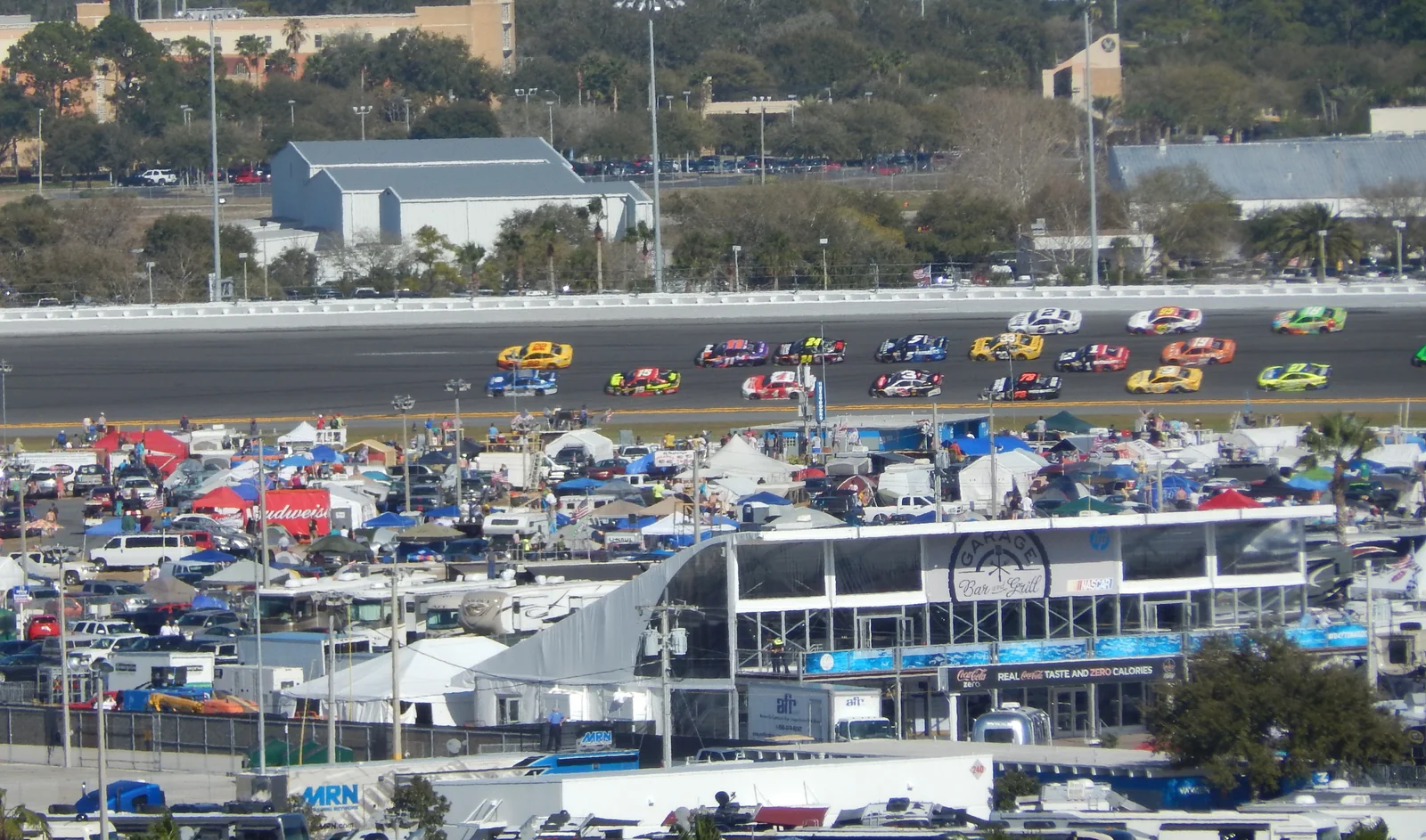 Dale Earnhardt Jr. leading a pack during the Daytona 500