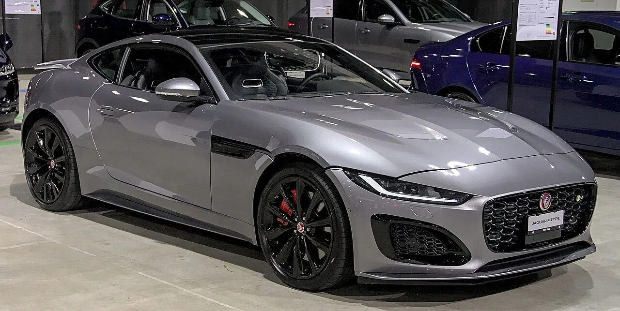 Silver facelift Jaguar F-TYPE R Coupe