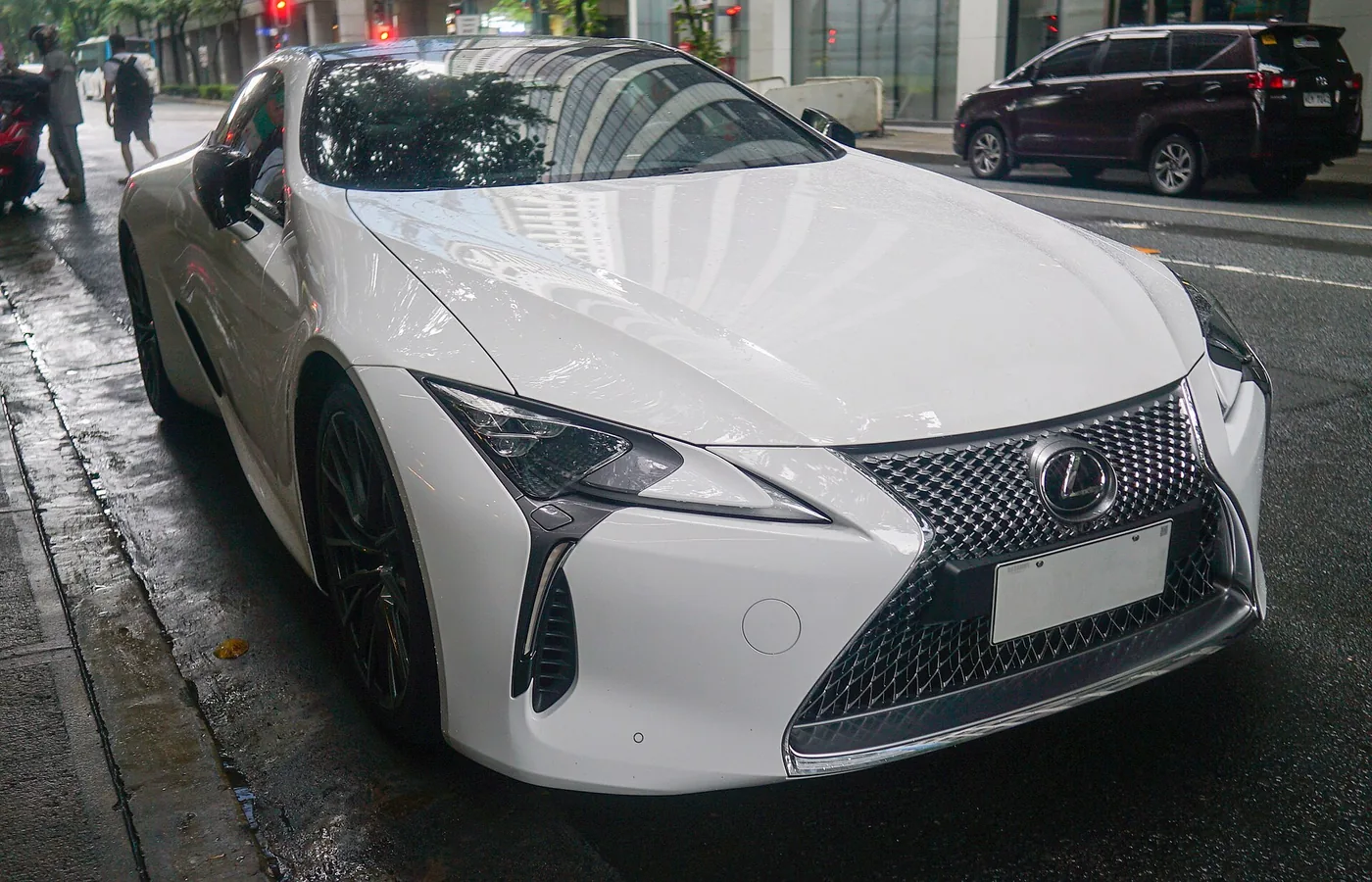 2023 Lexus LC 500 in White Nova Glass Flake, front right