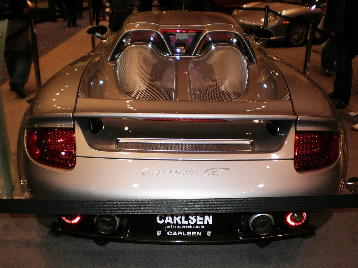 Porsche Carrera GT rear view