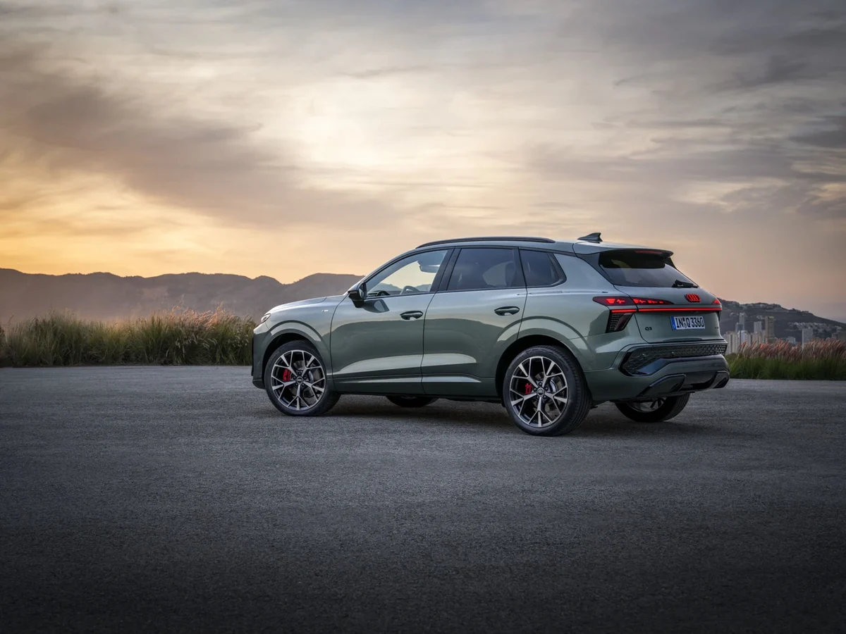 Audi Q3 rear three-quarter view