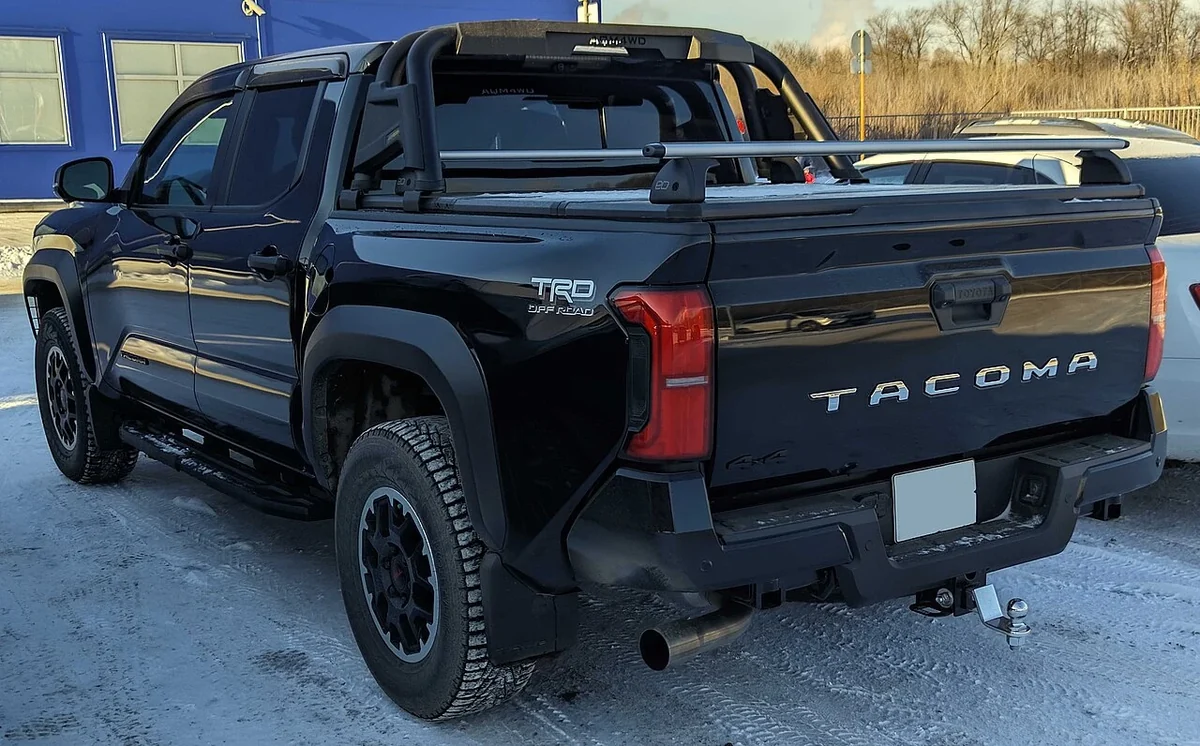 2024 Toyota Tacoma TRD Off-Road rear and bed
