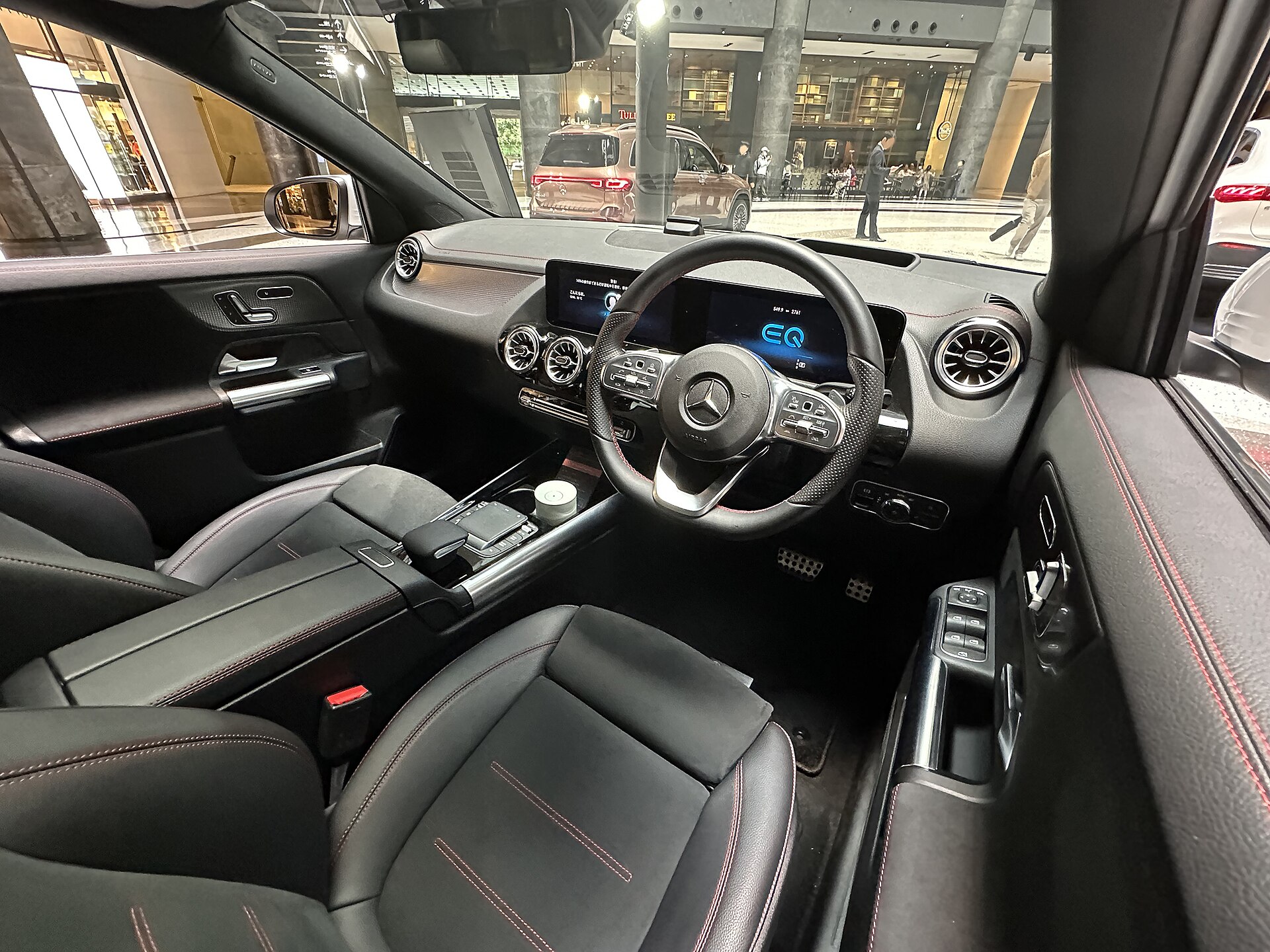 Mercedes-Benz EQA 250 H243 interior view