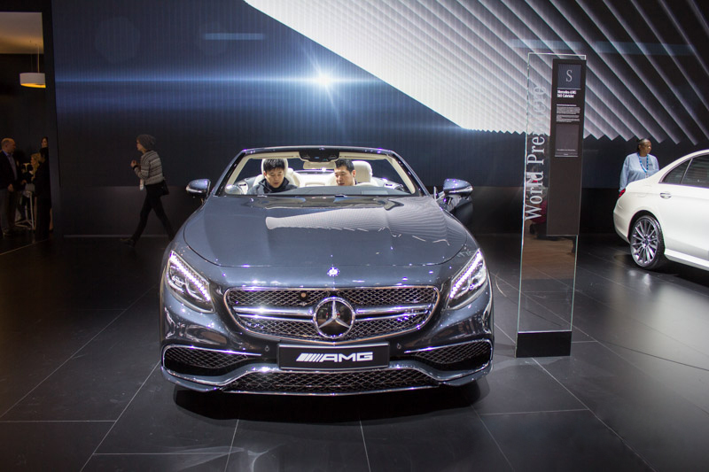 Early dark AMG S 65 Cabriolet at the 2016 Detroit show