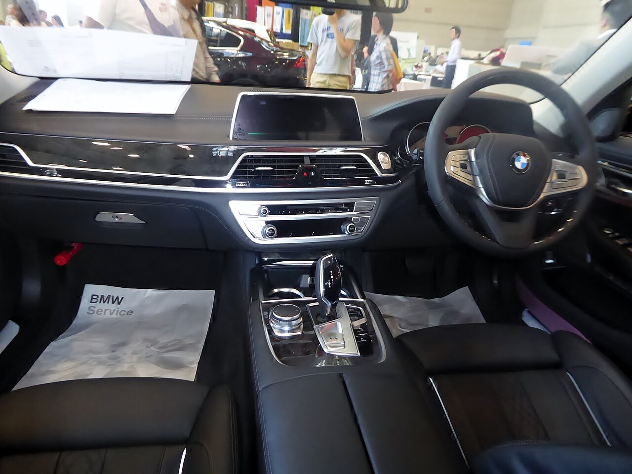 Right-hand-drive early BMW 740i dashboard