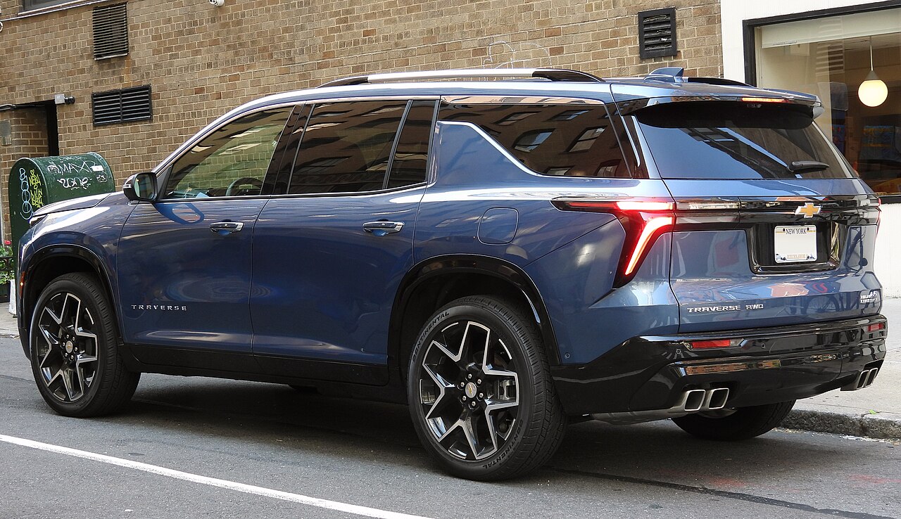 Blue 2025 Chevrolet Traverse High Country