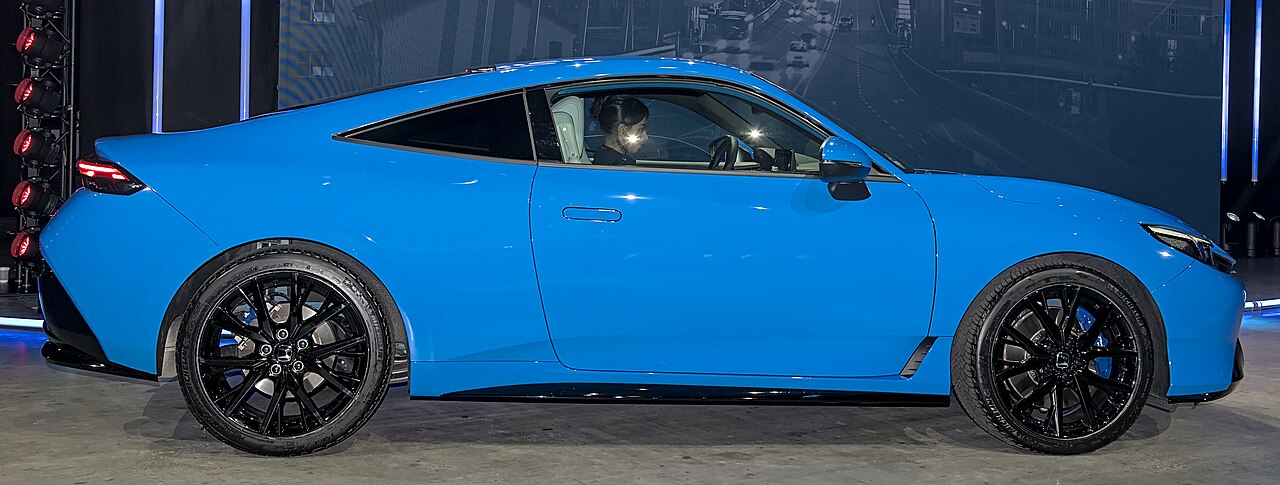 Blue sixth-generation Honda Prelude side profile