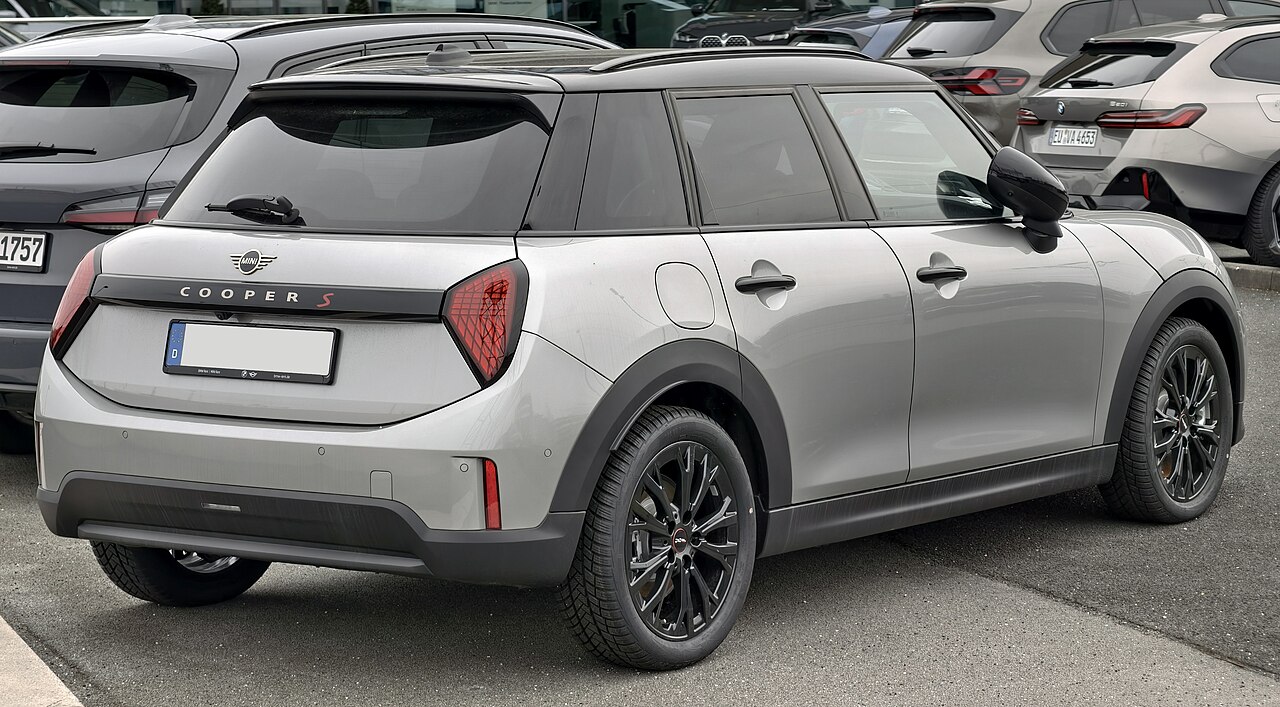 Silver MINI Cooper S F65 rear and rear passenger door