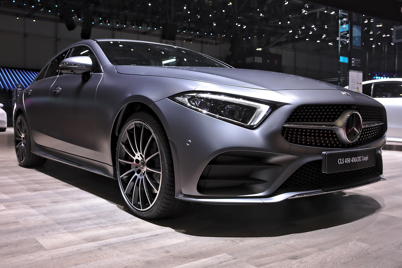 Mercedes-Benz CLS 450 4MATIC C257, front three-quarter view