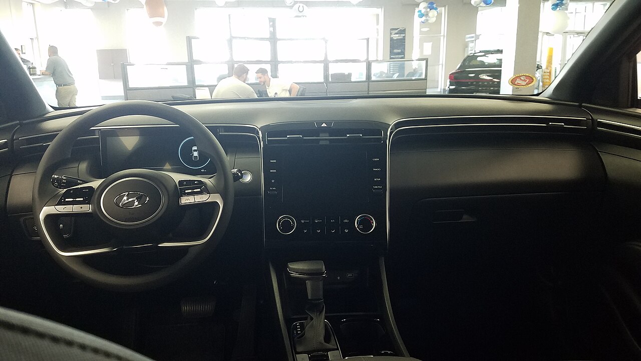 2022 Hyundai Santa Cruz dashboard and centre console