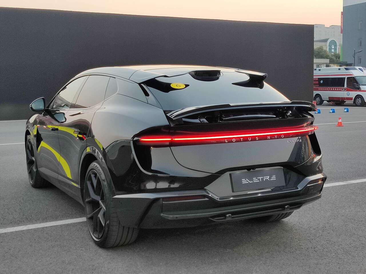Black Lotus Eletre, rear view