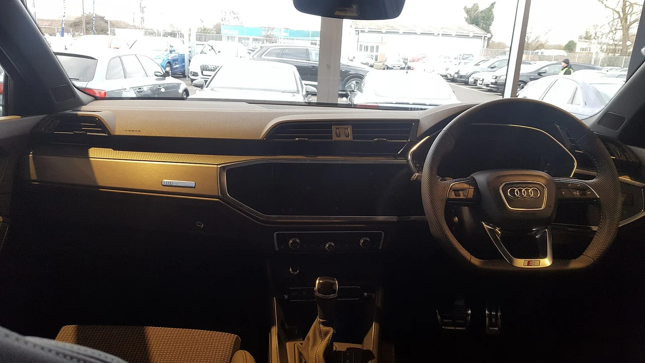 Second-generation Audi Q3 F3, interior view