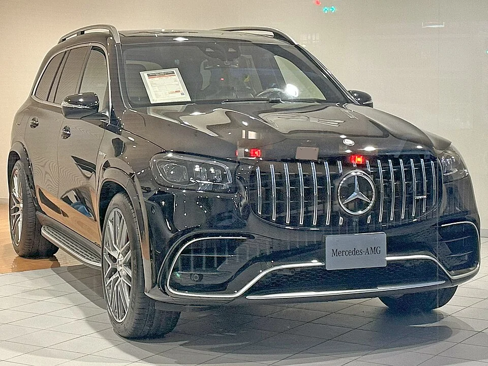 Facelift Mercedes-AMG GLS 63 4MATIC+ X167, front three-quarter view
