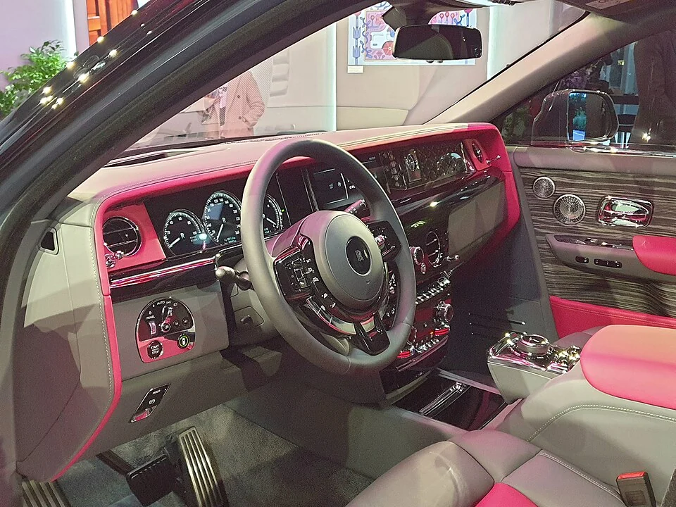 Interior — Phantom Series II: bespoke interior and a separate exterior example; finishes pictured are not standard across the range.