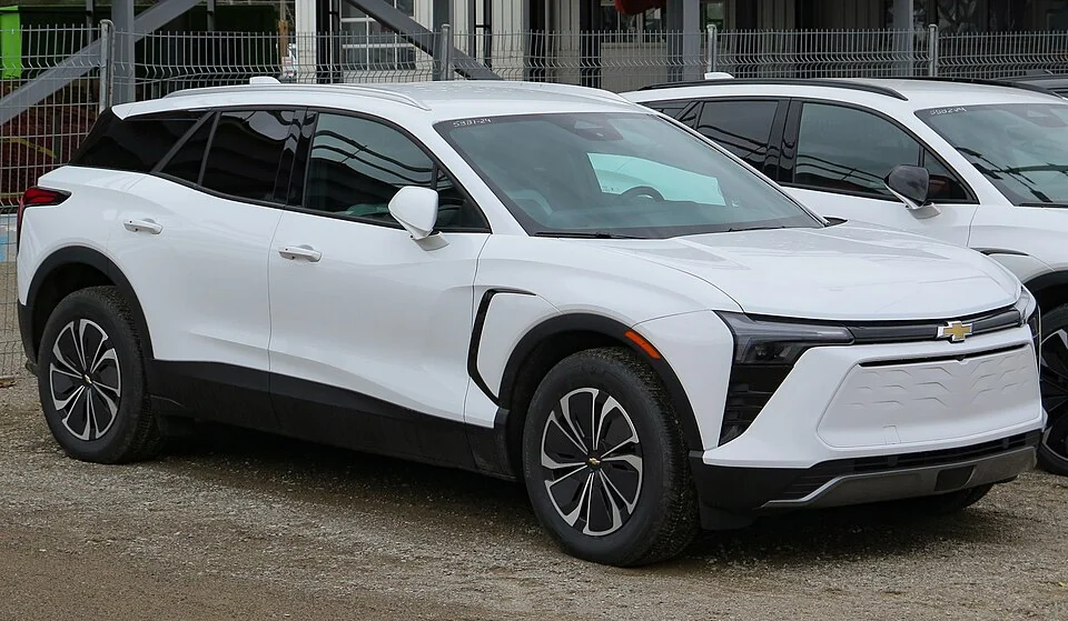Front exterior — 2024 Chevrolet Blazer EV 2LT AWD photographed in Canada; earlier body reference, not evidence of every U.S. MY2025 battery or charging configuration.